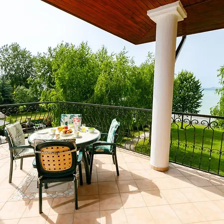 Apartment Lakefront 1 By Interhome